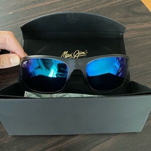 Maui Jim polarized Equator sunglasses NWOT
